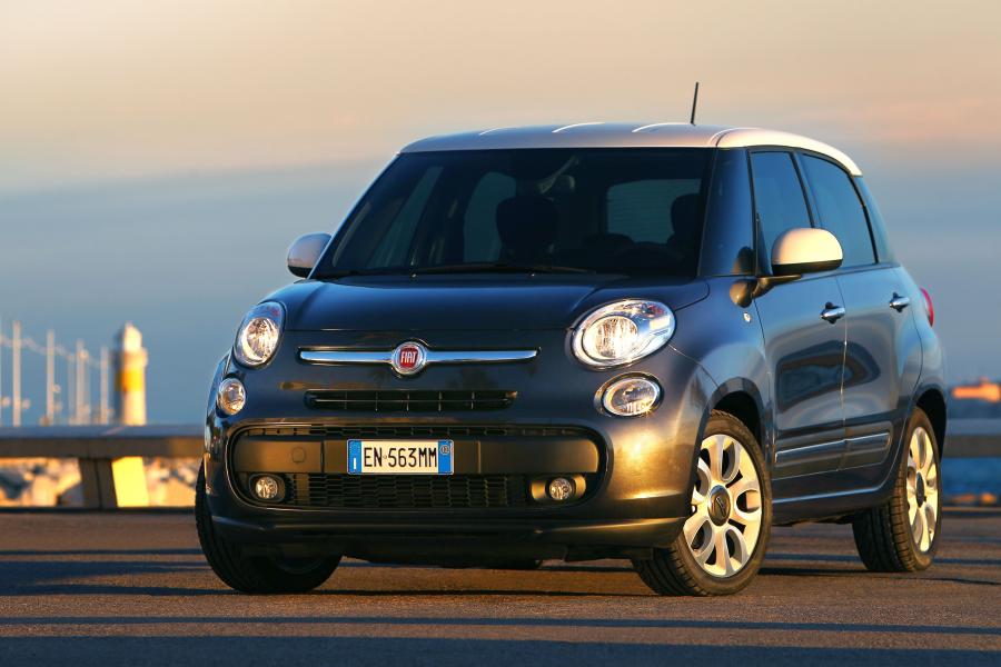 Fiat 500L 1.6 MJT 2013 года  (фото 43 из 47)